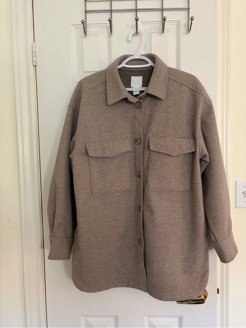 H&M Taupe Utility Shacket with Front Flap Pockets